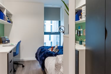 Skyline En Suite - Image 3